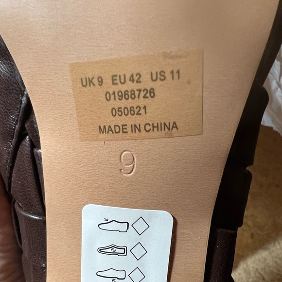 NWT ASOS EVITA US-10-11 HIGH HEELED SQUARE TOE WOVEN FAUX LEATHER BOOT - Picture 10 of 11